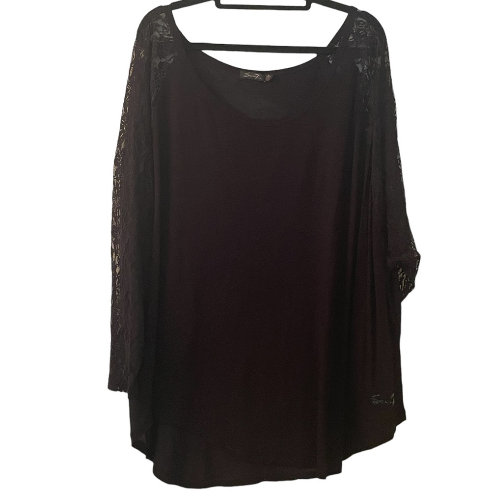 Seven 7 woman’s black lace sleeve, scoop neck top, size large